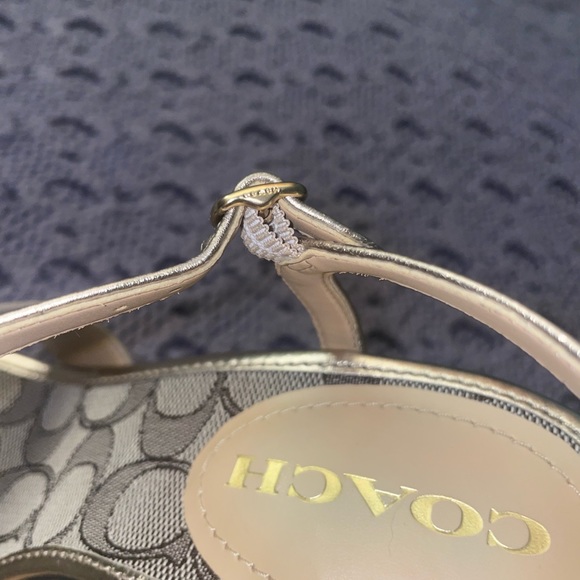 Coach Talina Sandle in CHAMPAGNE size 10 - Picture 2 of 7